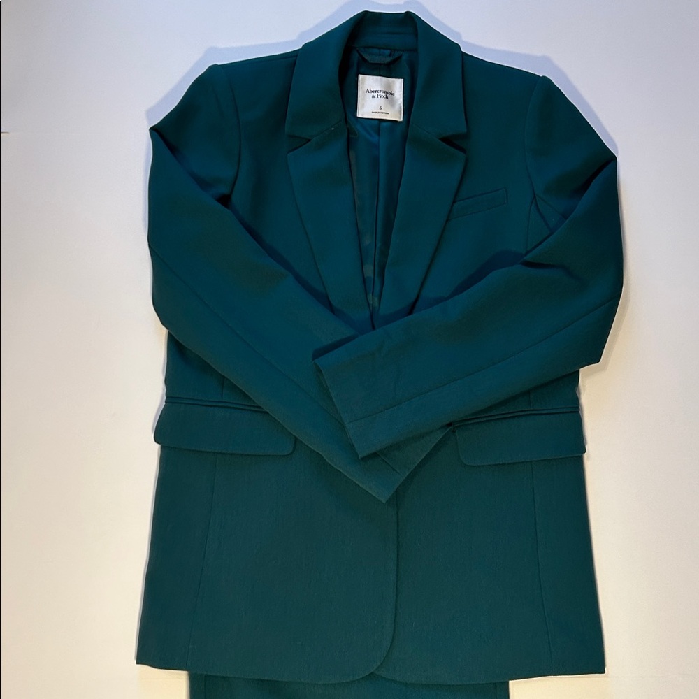 Abercrombie Two piece suit wide leg pants and blazer